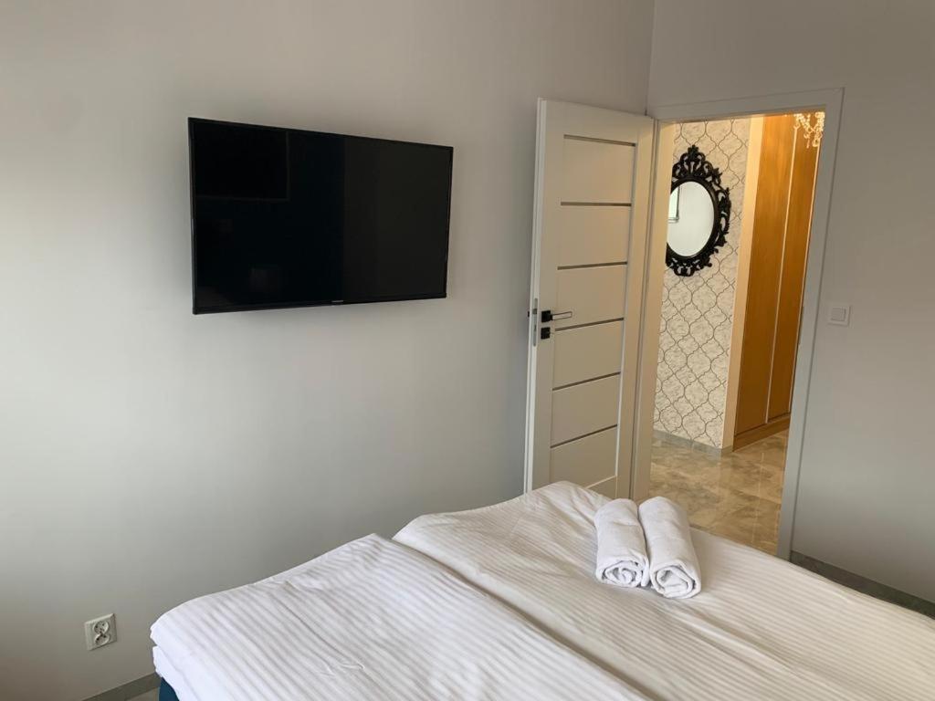 Apartament Rysy Apartamentyzakopianskie Basen Sauna Jacuzzi زاكوباني المظهر الخارجي الصورة