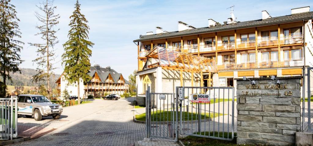 Apartament Rysy Apartamentyzakopianskie Basen Sauna Jacuzzi زاكوباني المظهر الخارجي الصورة